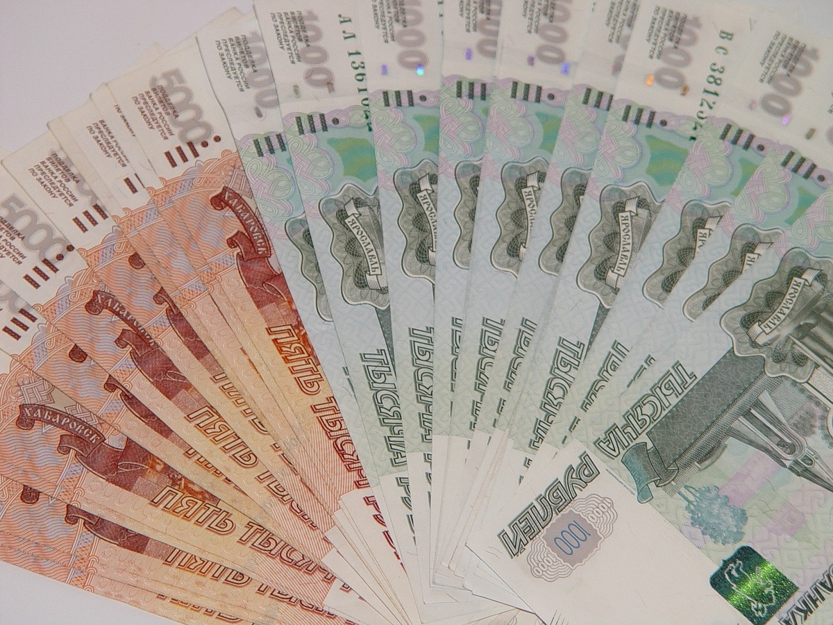 В России внепланово проиндексируют пенсии, МРОТ и социальные выплаты